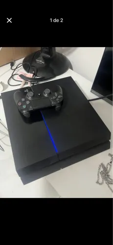 Ps4 2 controles e vai o fifa 26 de brinde