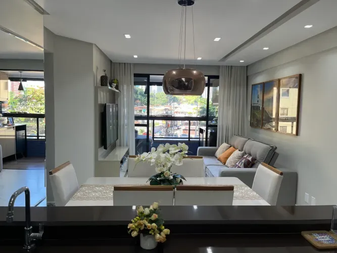 Apartamento para venda tem 79 metros quadrados com 3 quartos em Stiep - Salvador - Bahia