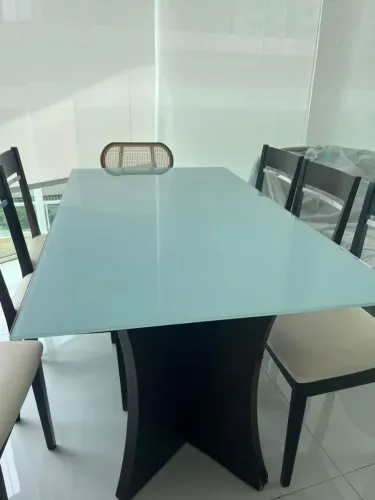 Mesa 6 cadeiras