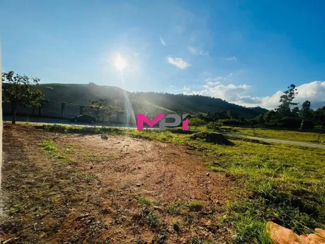 TERRENO A VENDA NO CONDOMÍNIO ARBORETUM EM VINHEDO/SP