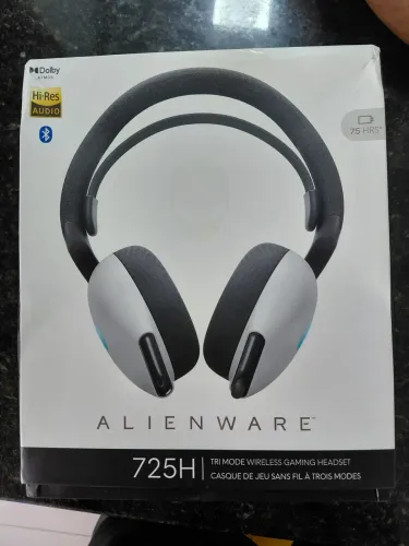 Headset Alienware AW725H. WI-FI Bluetooth e USB. Aberta para conferir e testar. Novo.