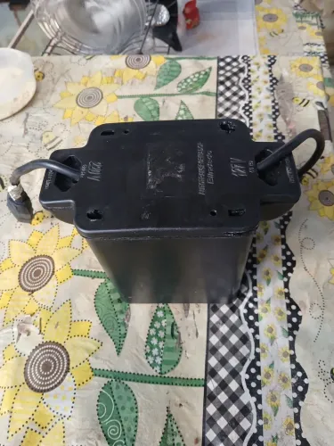 Vendo esse transformador 190 reais número para contato *.