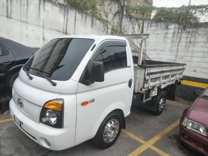 Hyundai HR 2.5 TCI Diesel (rs/rd) 2011