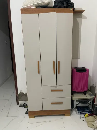 Guarda roupa solteiro
