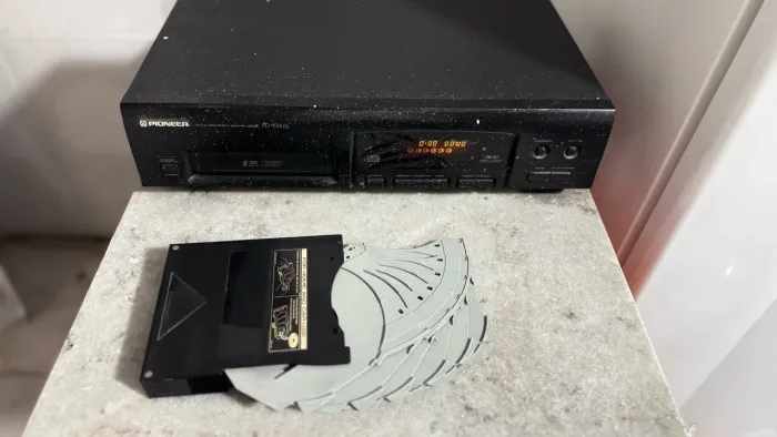 CD Player Vintage Pioneer PD-M426 - Disqueteira para 6 Discos (Hi-Fi)