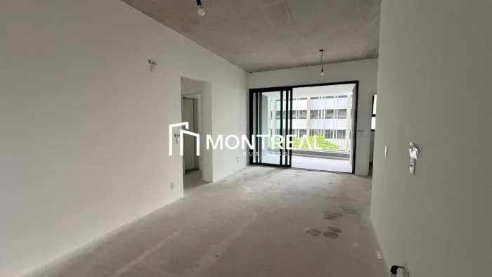 APARTAMENTO À VENDA NA VILA OLÍMPIA, 2 SUÍTES. 2 VAGAS DE GARAGEM.