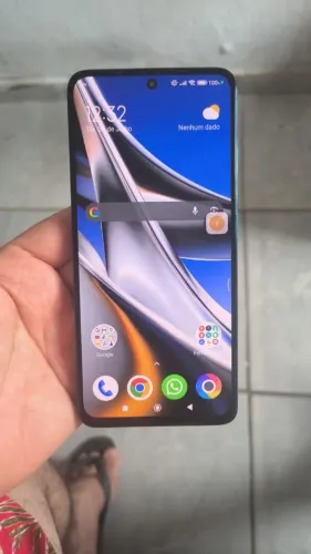 Só trocas poco X4 pro 256gb 8gb de RAM