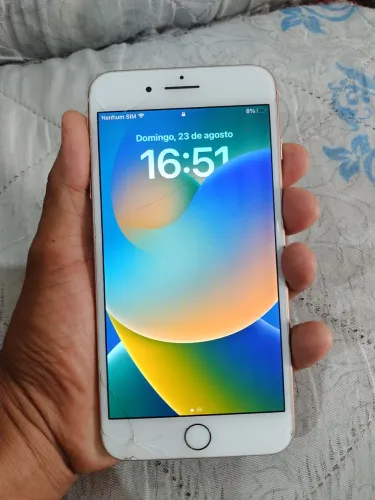 iPhone 8 Plus 