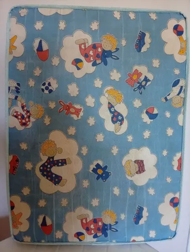 Colchão Ortobom para berço 65x88cm. 