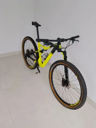Vende-se bike cannondale scalpel