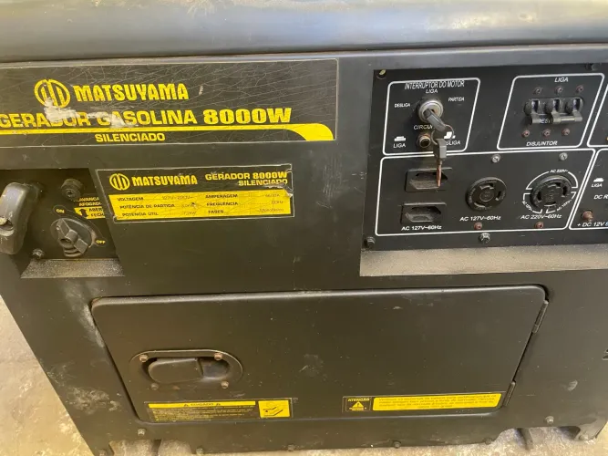 Gerador cabinado matsuyama 8 kVA gasolina