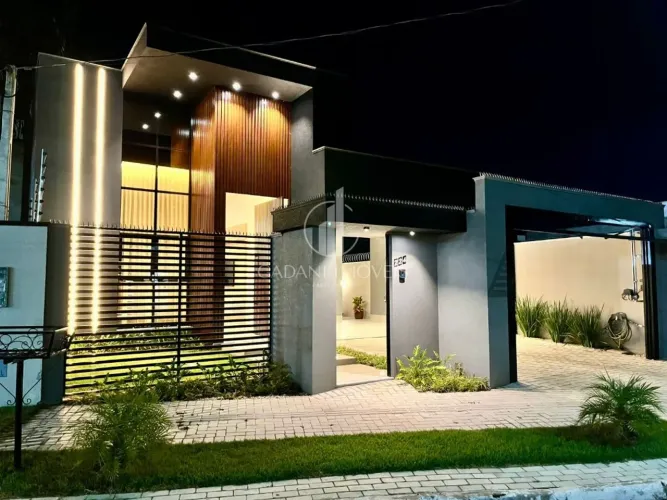CASA ALTO PADRAO MOBILIADA COM 3 SUITES SENDO UMA MASTER COM CLOSET PLANEJADO A VENDA POR