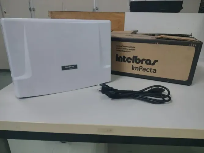 Central PABX Digital Intelbras Impacta 68 - Base/Gabinete na Caixa