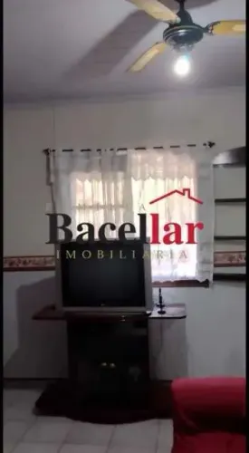 Casa em Condomínio : Térrea / Residencial / Iguaba Pequena