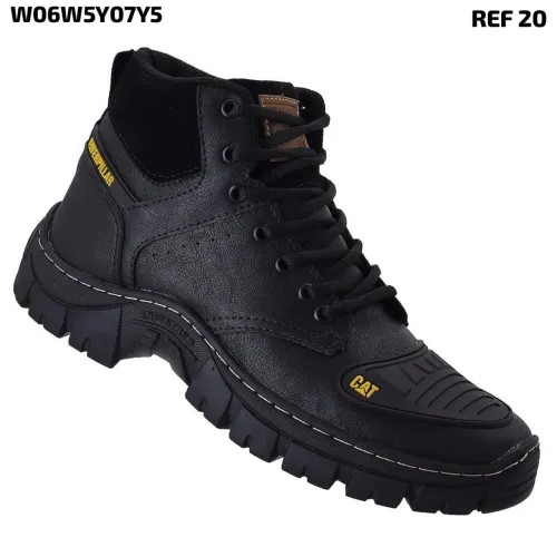 Bota Caterpillar preta a pronta entrega