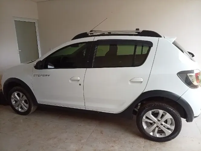 Renault Sandero Stepway Hi-power 1.6 8V 5P 2015