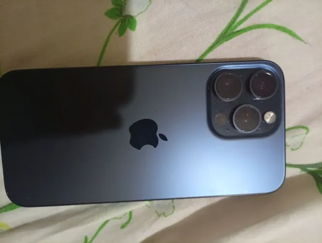 iPhone 15