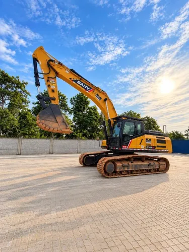 ESCAVADEIRA SANY SY365H 2025