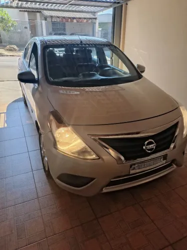 Nissan Versa S 1.0 12V Flexstart 4P Mec. 2018