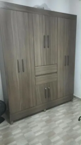 Guarda roupa 4 portas