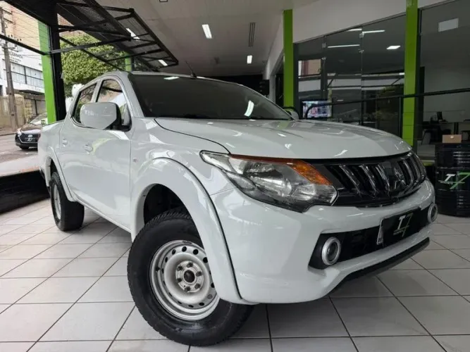 Mitsubishi L200 Triton Sport GLS 2.4 CD Diesel Aut. 2023