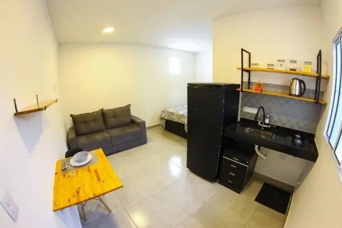 Kit net mobiliada na Zone Leste