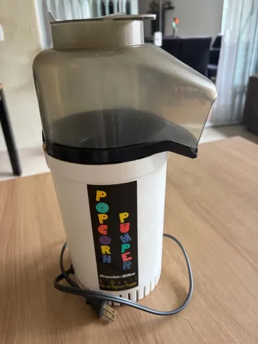 Pipoqueira Elétrica Clássica
