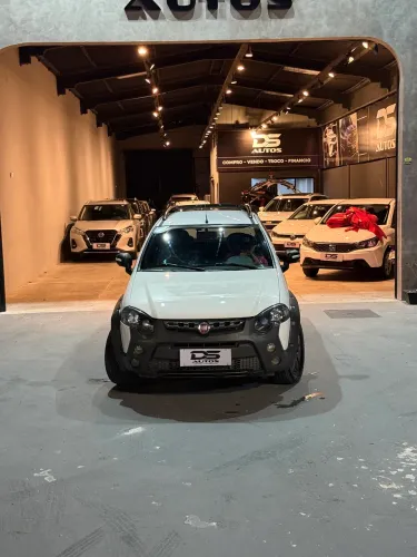 Fiat Strada Adventure1.8/ 1.8 Locker Flex CD 2020