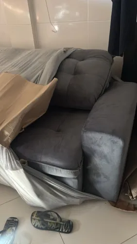 SOFA 4 LUGARES RETRATIL E RECLINAVEL COM ENCOSTO NOVO