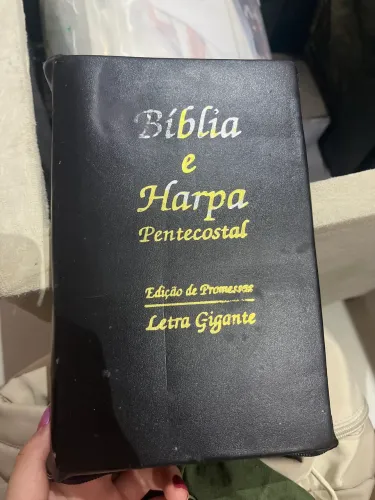 Bíblia e Harpa Petencostal letra gigante
