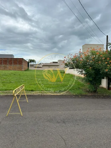 Terreno à Venda no Condomínio Terra Vista  430 m²