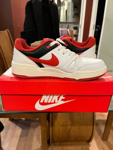 Nike Full force low