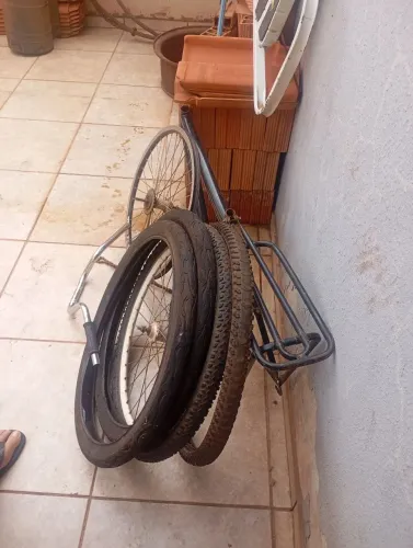 VENDE-SE PEÇAS PARA BICICLETA 