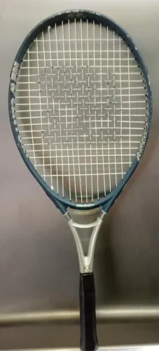 Raquete de Tênis Bad Boy - Marca da Califórnia - fabricada pela ProKennex - Ti PBT 8188