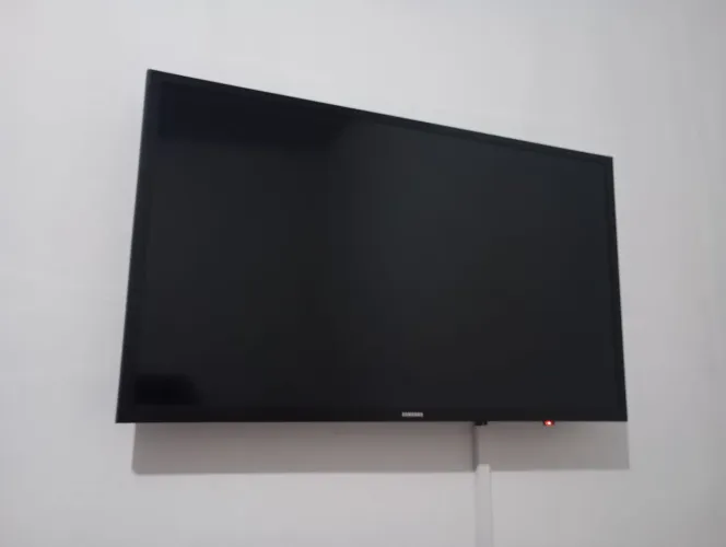VENDO TV SMART SAMSUNG 32 POLEGADAS