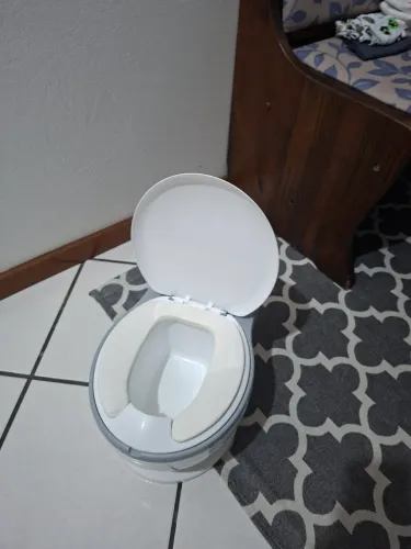 Trono infantil