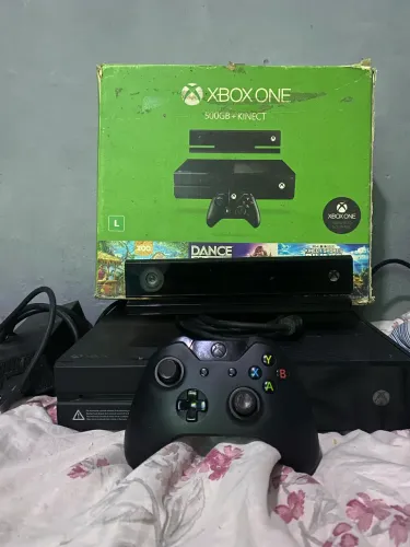 Xbox One 500GB + Kinect | Completo na caixa original
