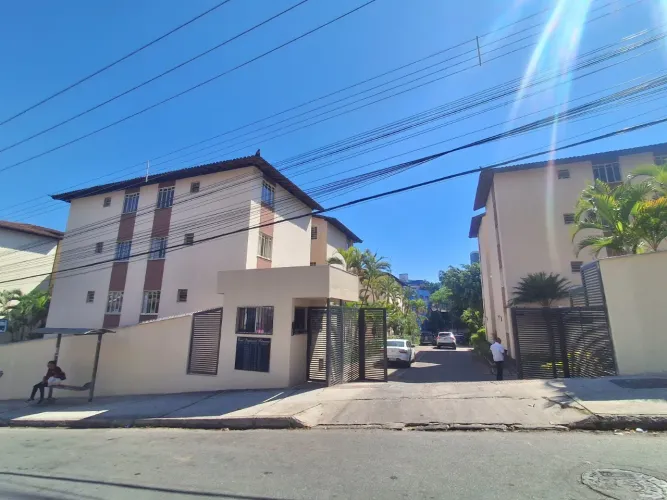 Seu novo lar: Conforto, Praticidade e Piso Laminado Novo em localização privilegiada