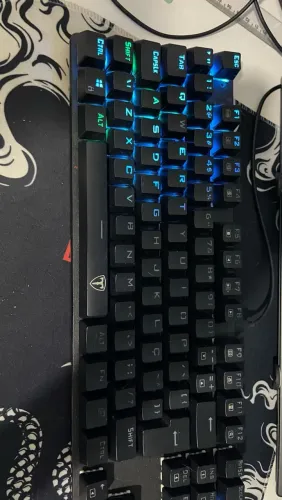 Teclado mecânico tdagger bora v2 rgb
