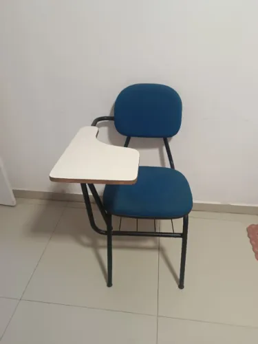 Cadeira escolar