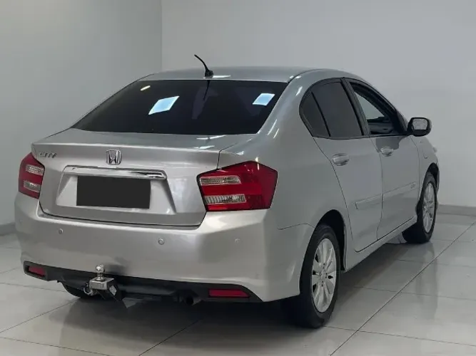 Honda City Sedan LX 1.5 Flex 16V 4P Aut. 2013