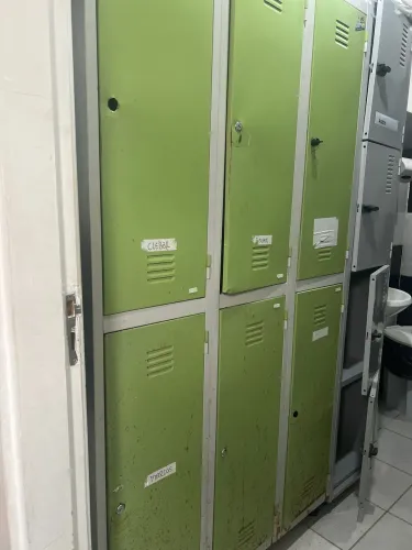 Par de Armários Roupeiro de Aço para Vestiário 6 Portas (2 Unidades)
