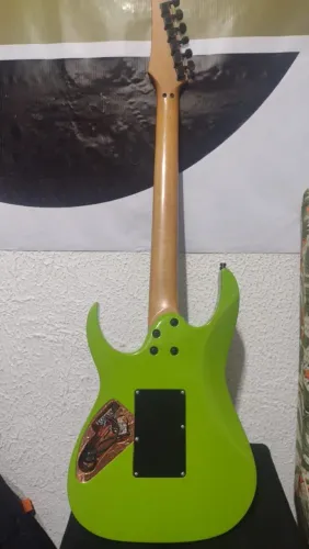 Guitarra Ibanez