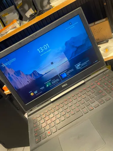 Oportunidade! Gamer Dell i15-7567-E30P