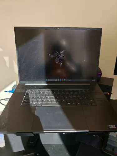 Razer Blade 18 rtx 4090 i9 32gb ram 2tb armazenamento