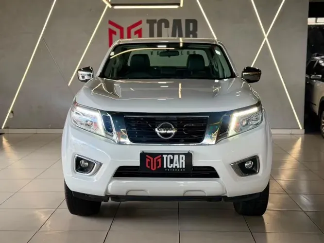 Nissan Frontier XE CD 4X4 2.3 Bi-TB Diesel Aut. 2021