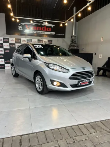 Ford Fiesta SEL 1.6 16V Flex Aut. 5P 2017