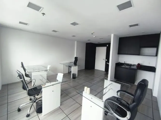 Sala comercial para alugar de 35 m² no Shopping Pátio Osasco
