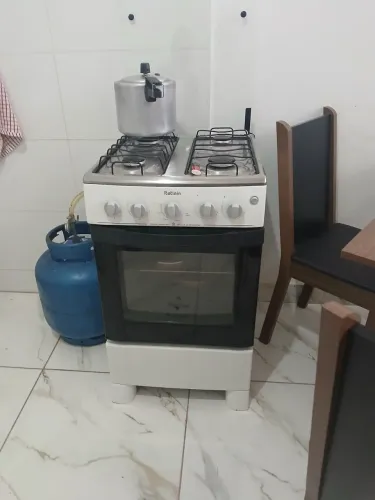 Fogão de 4 boca