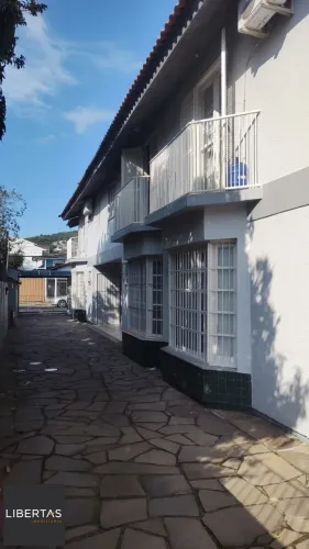 Casa Condominio em Porto Alegre, no bairro Tristeza, com 3 quartos